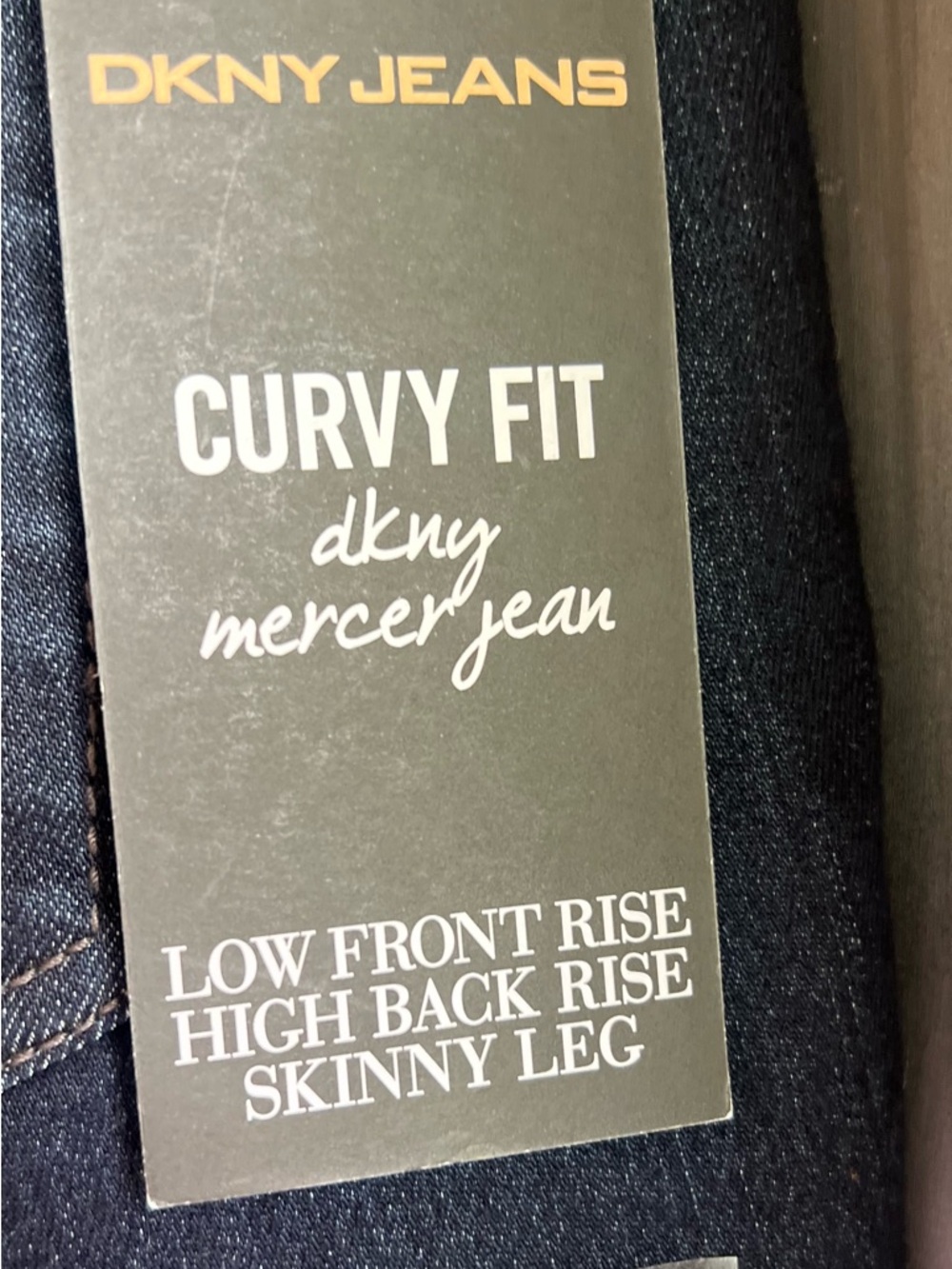 DKNY| Jeans Mercer Curvy Fit Dark Wash 18W NWT Plus Size Skinny - Picture 4 of 6